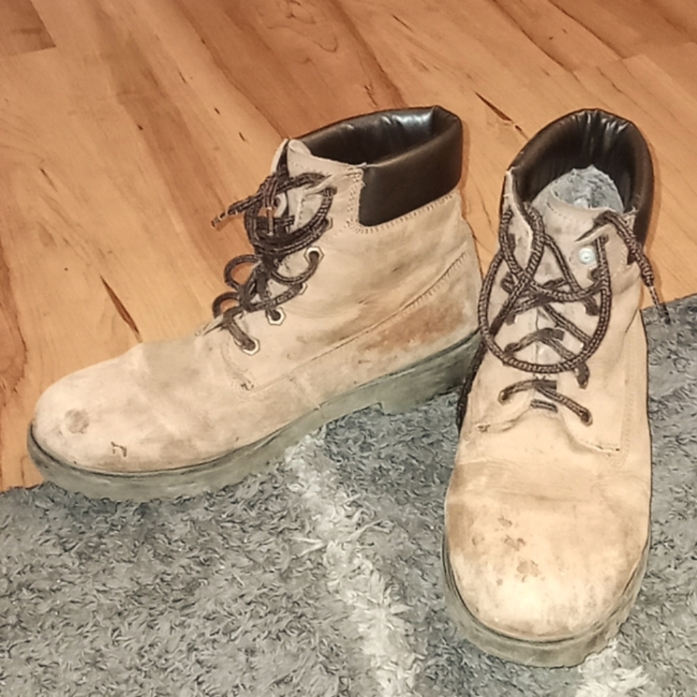 Nice Winter Boots